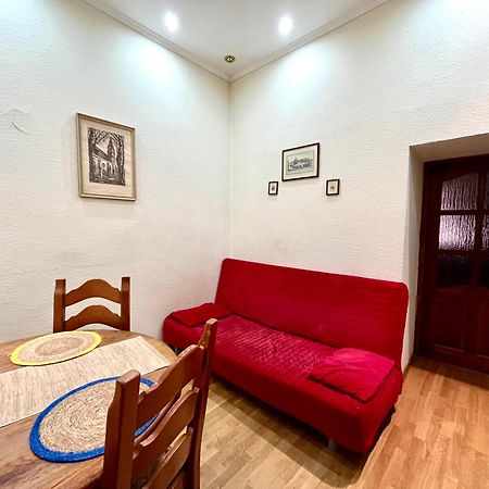 Apartment In The City Centre Leopoli Esterno foto